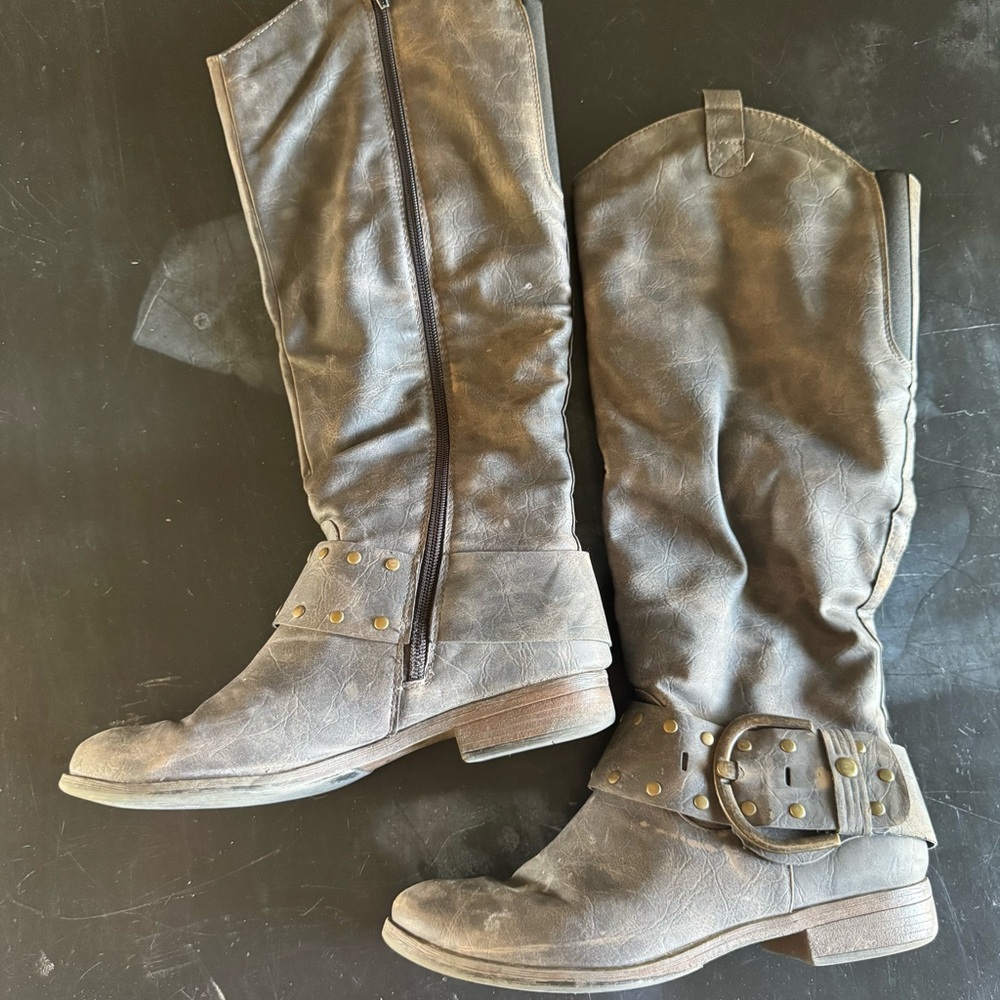 Madeline Brown Heeled Boots